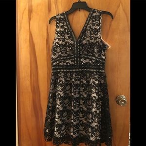 Black lace dress never worn in excellent condition